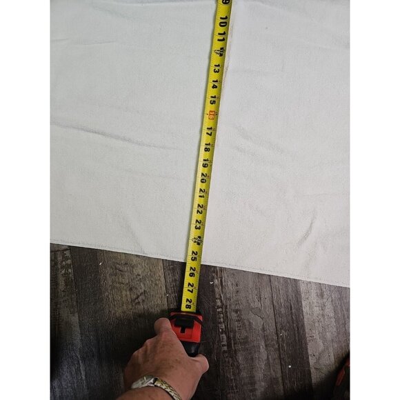 Vintage Trousseau (USA) Towels Lot Of 2 White Crocheted Edge Embroidered 48x25 - Picture 7 of 10